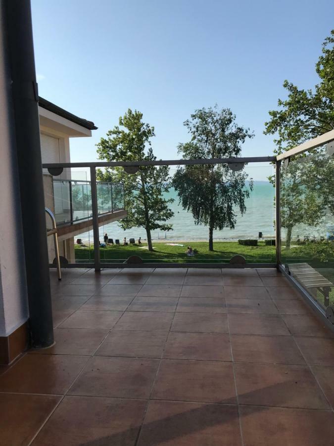 Myflat Belvedere Apartment Siófok Exteriör bild